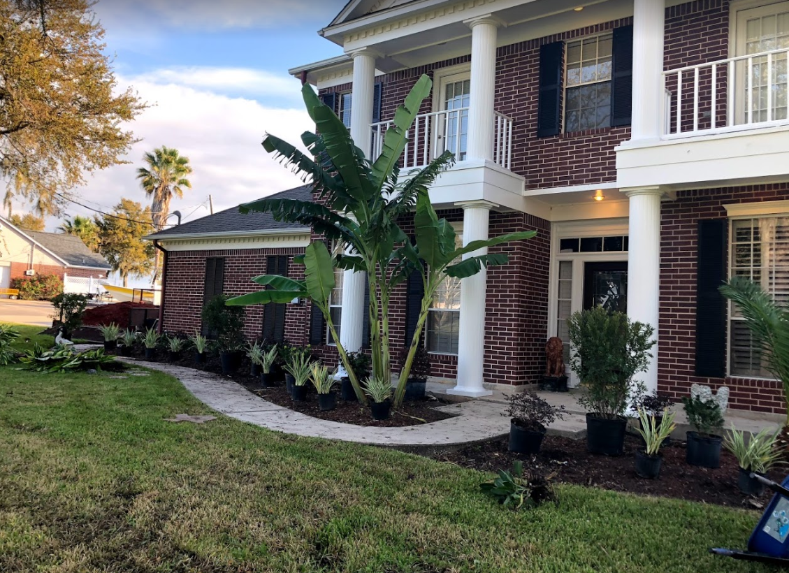 Hardscaping Services — JR Flores Landscape Services in Highlands, TX