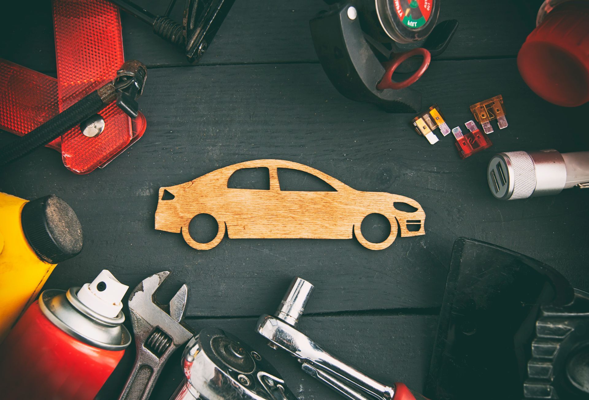 7 Bad Habits Behind the Wheel That Lead to Costly Repairs | Dave's Automotive