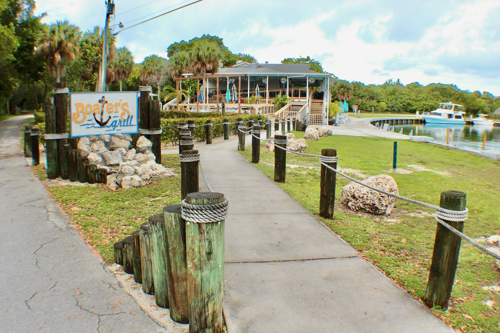 Concrete path leading to a restaurant,