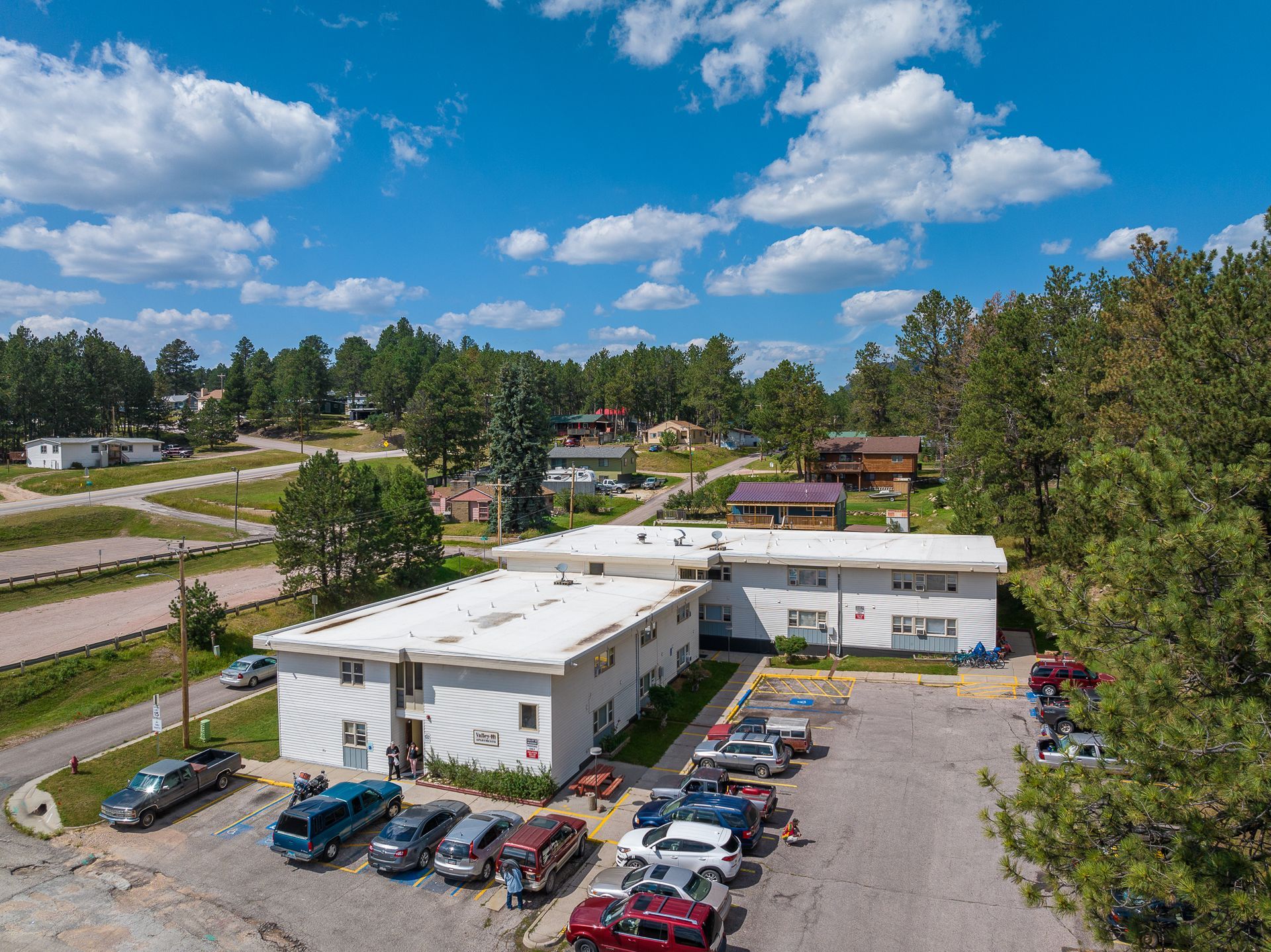 Valley Hi Apartments