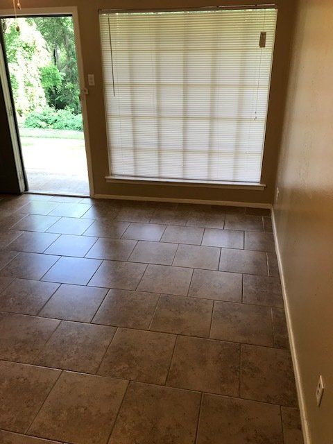 Arbor Creek Apts Image