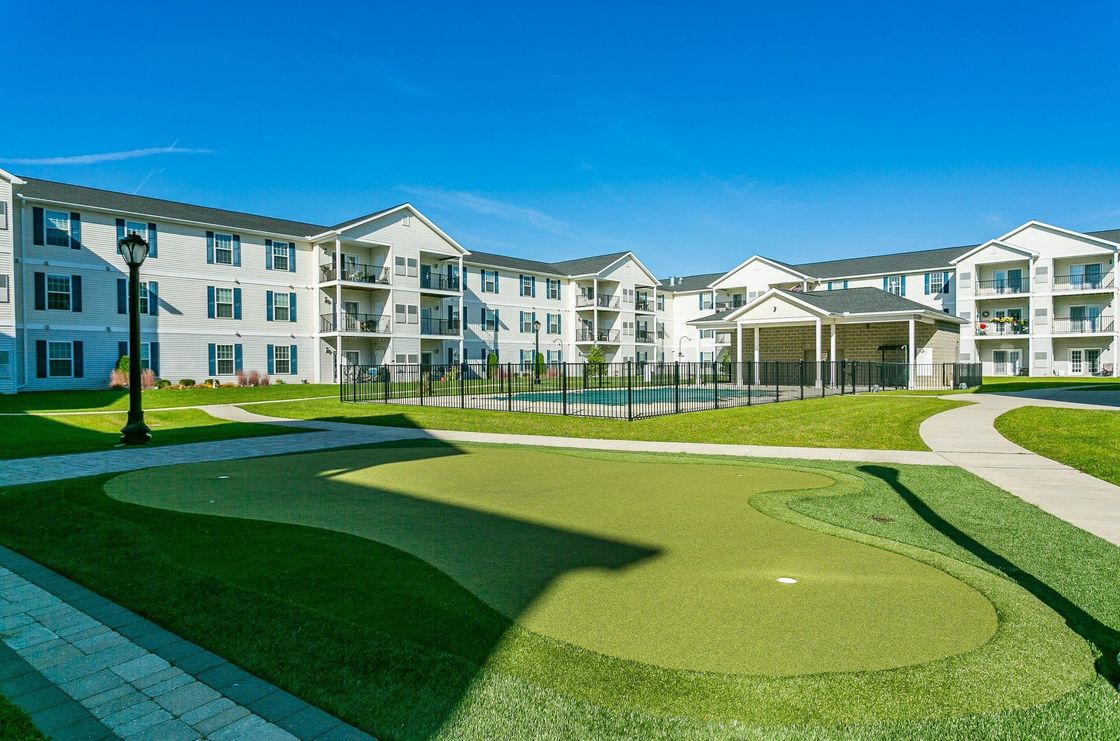 putting green at the Belvedere