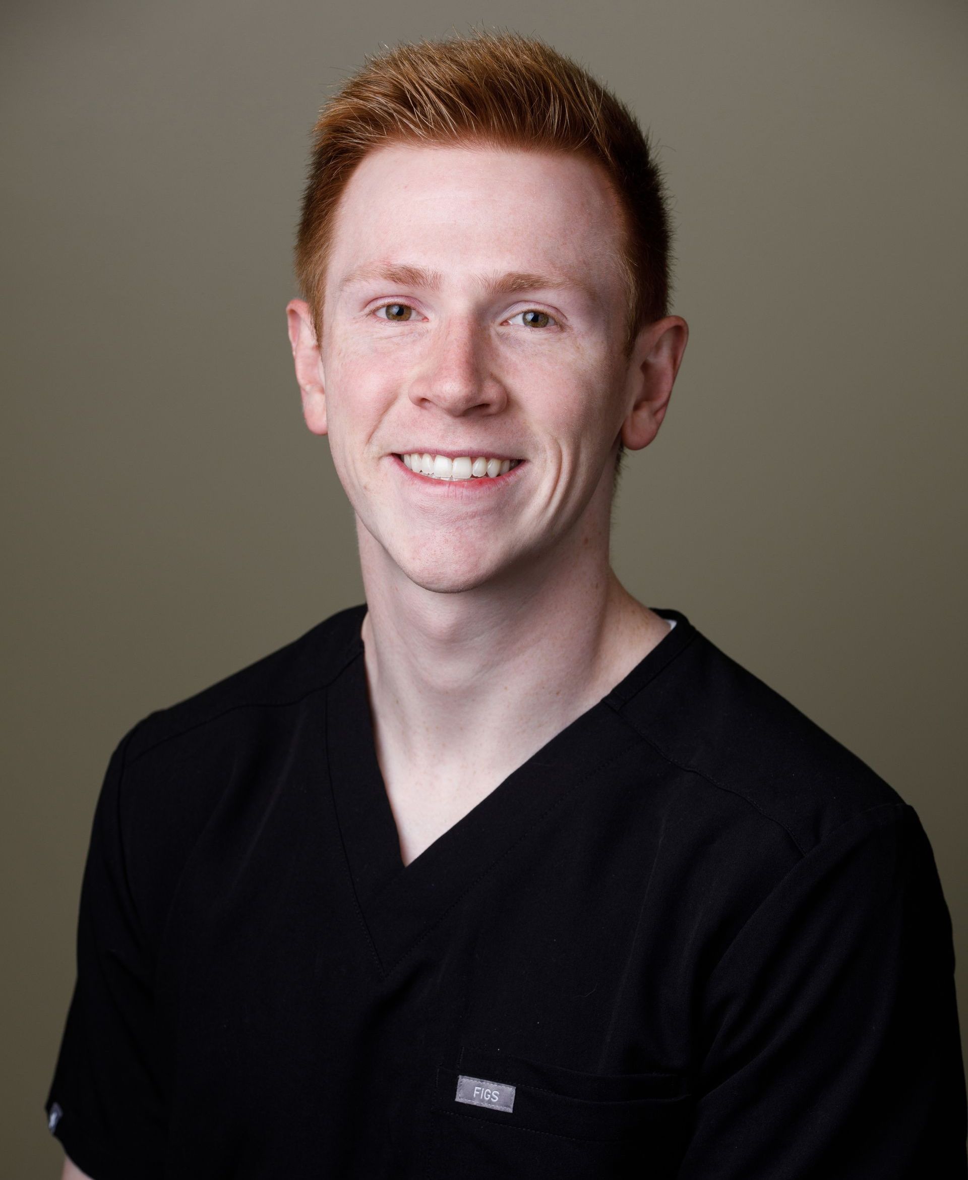 Dr. Caleb Murry Proudly Works for Georgetown Dental in Columbia, Missouri.