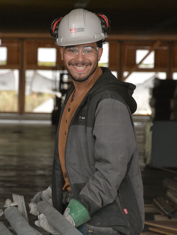 Construction G. Bazinet employé 5