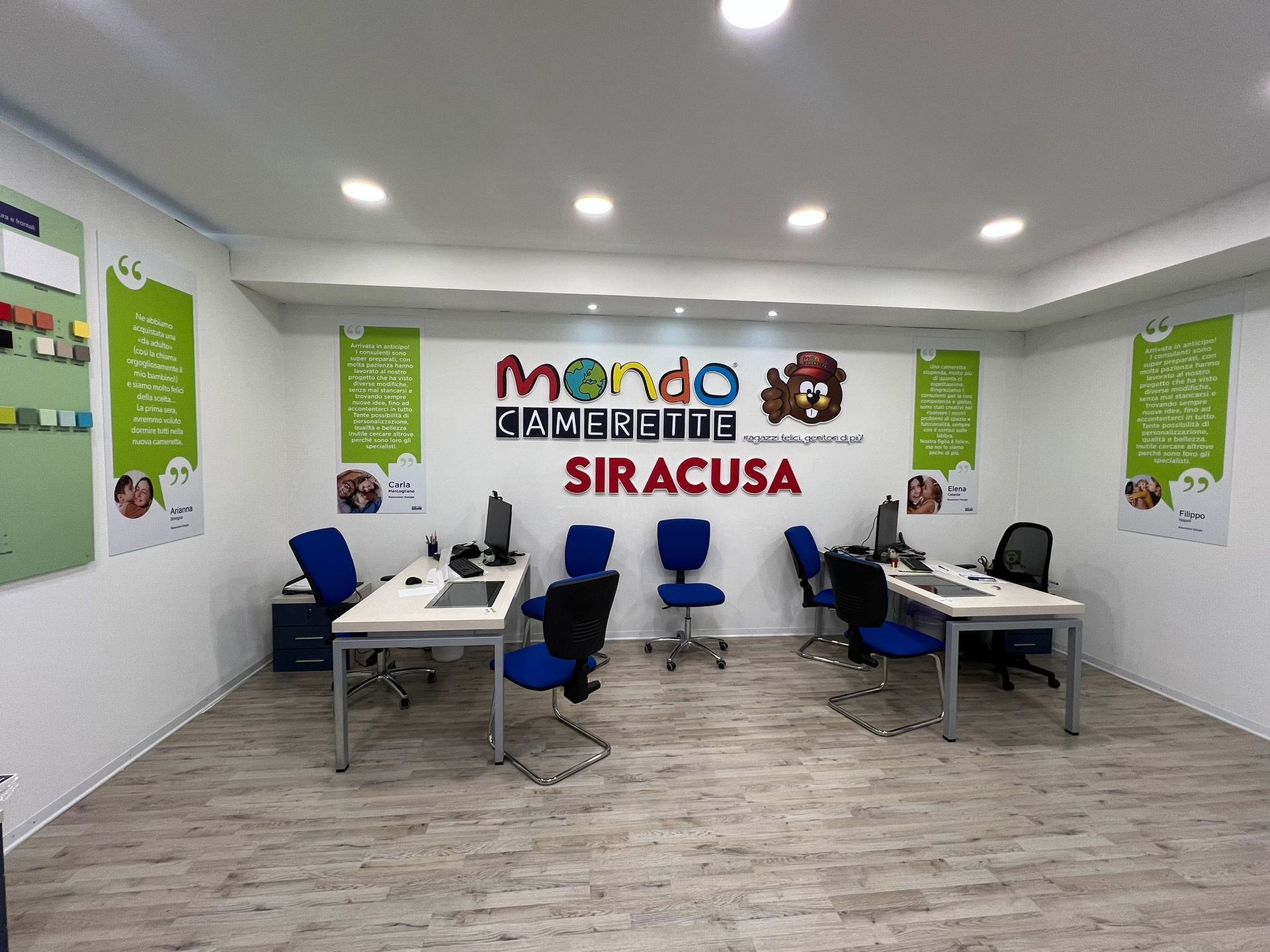 Uno spazio ufficio luminoso e moderno per 