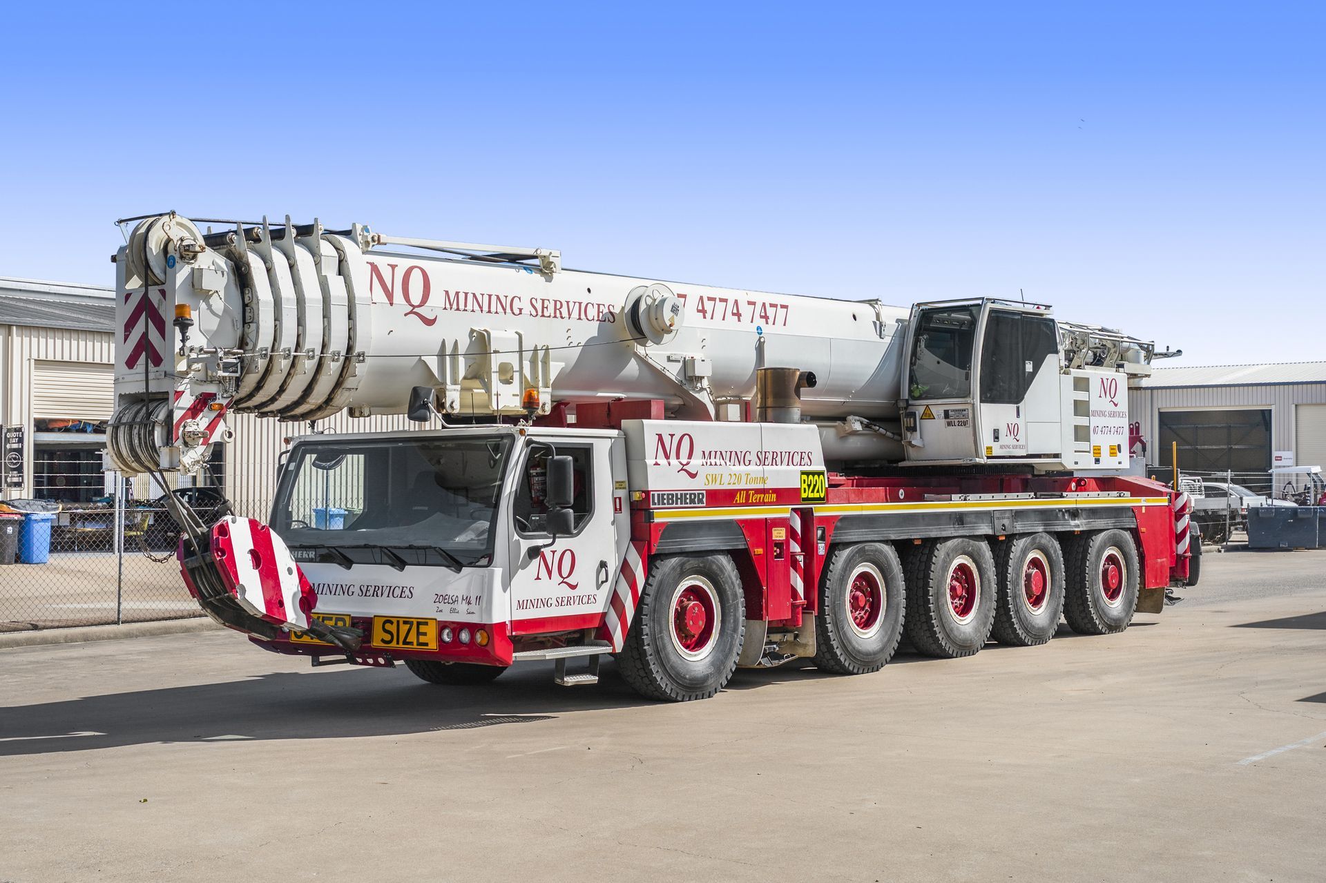 Crane — Crane Hire in Bohle, QLD