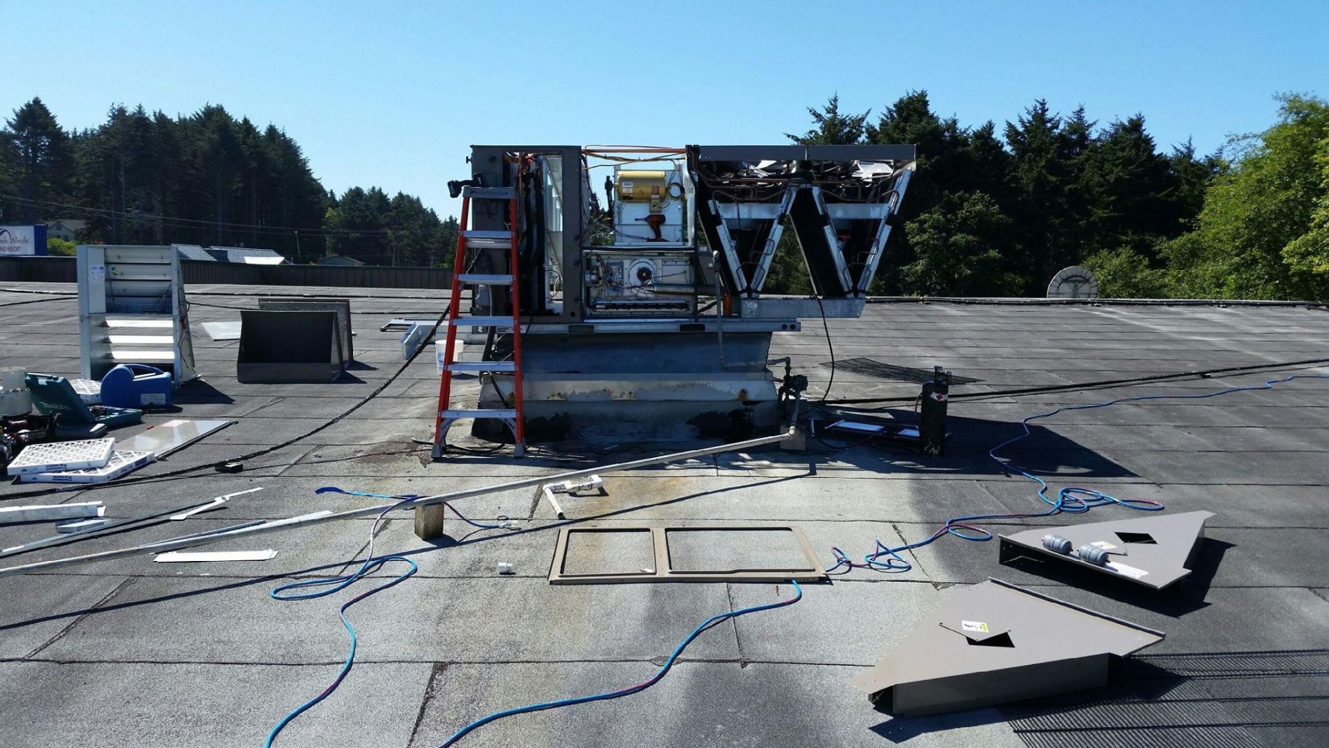 Heating and cooling maintenance — Commercial Heating and Cooling Work in New Port, OR