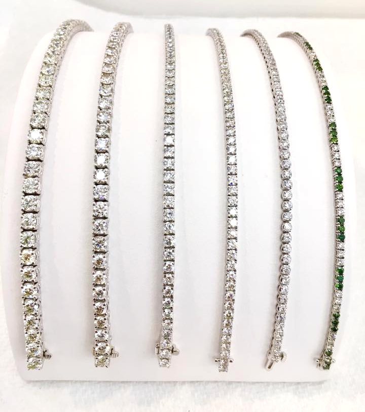 A Set Of Bracelet — Troy, MI — Alan James Jewelers