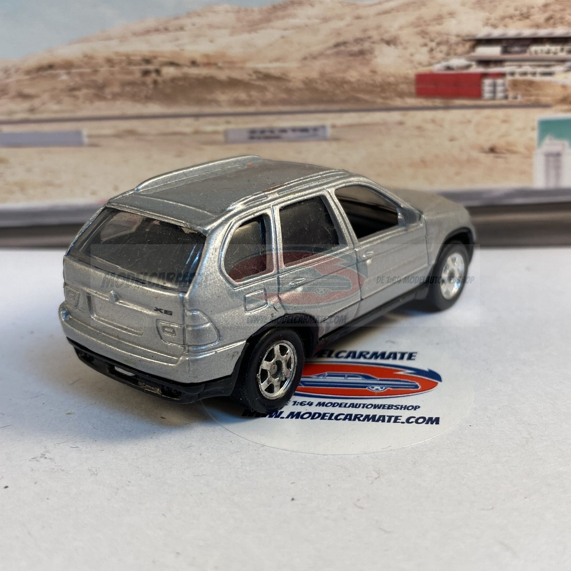 Welly No. 2057 - BMW X5 (MG NW KL 02 - ZIL-F545-6265E)