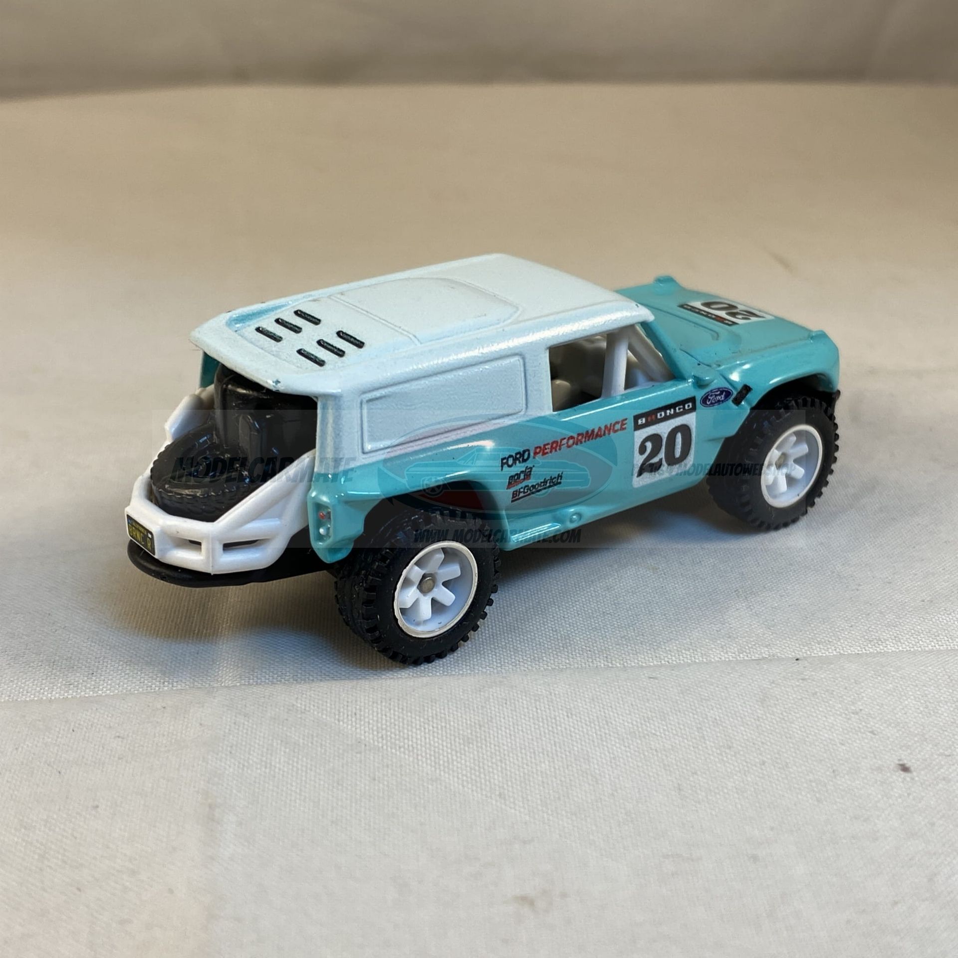 Hot Wheels Car Culture American Scene - Ford Bronco R