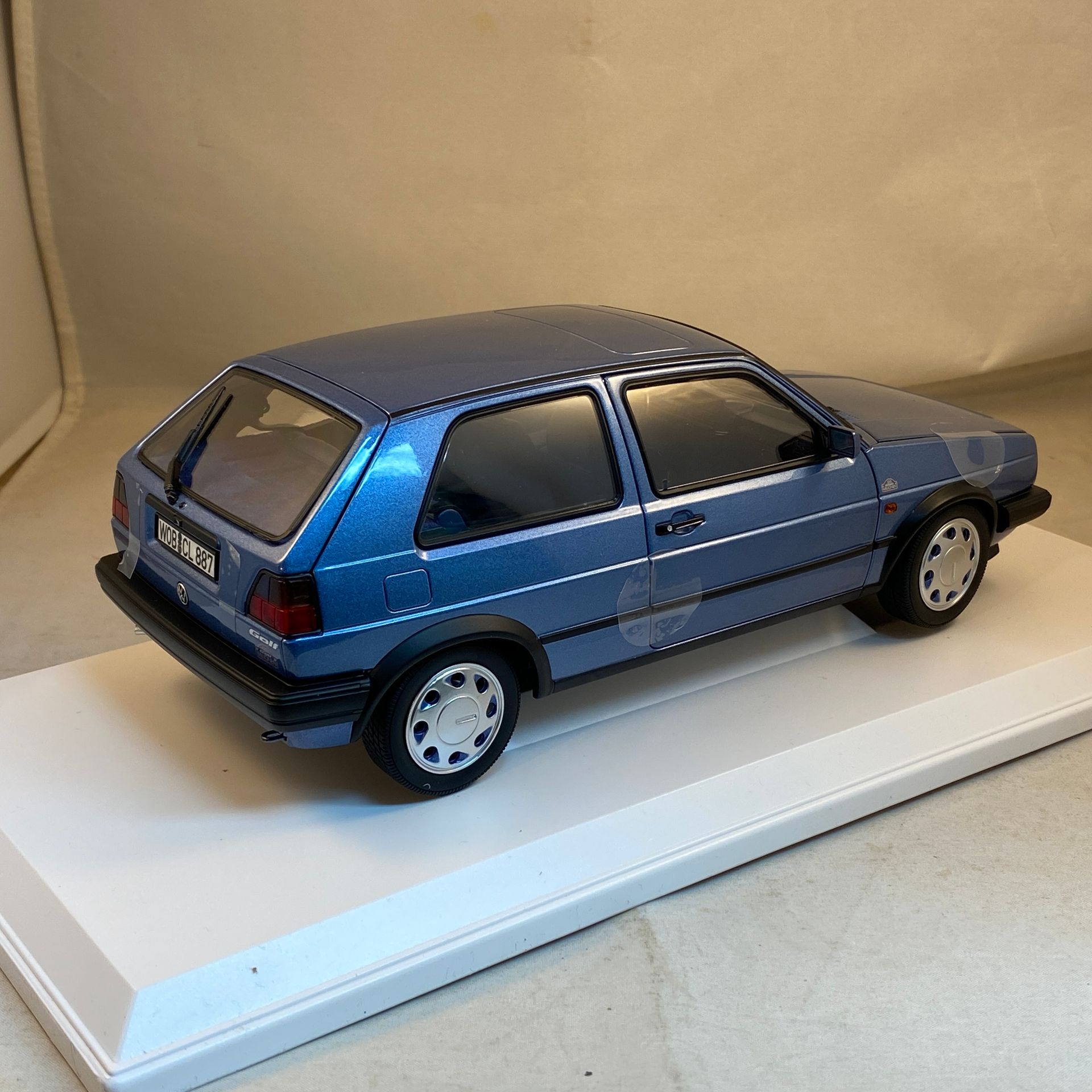Norev Volkswagen Golf - 10 Million 1988