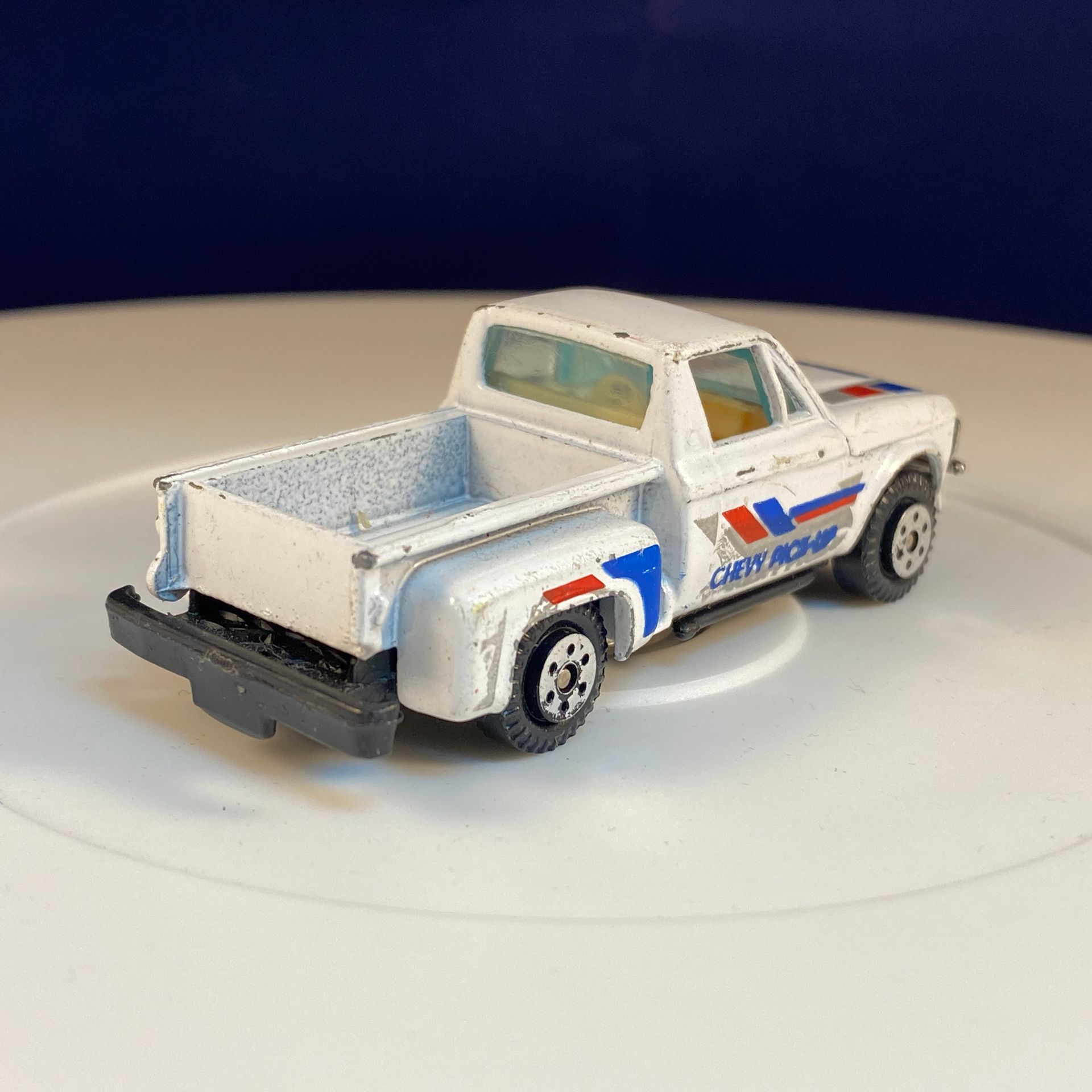 Yatming Chevy Luv #1700 (WT)