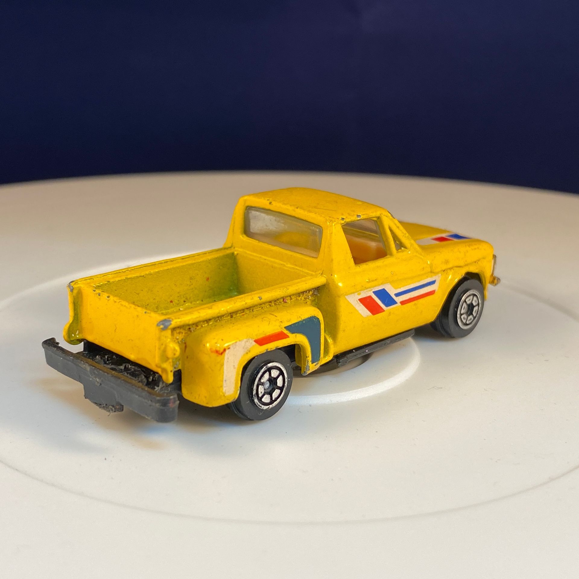 Yatming Chevy Luv #1700 (GL)