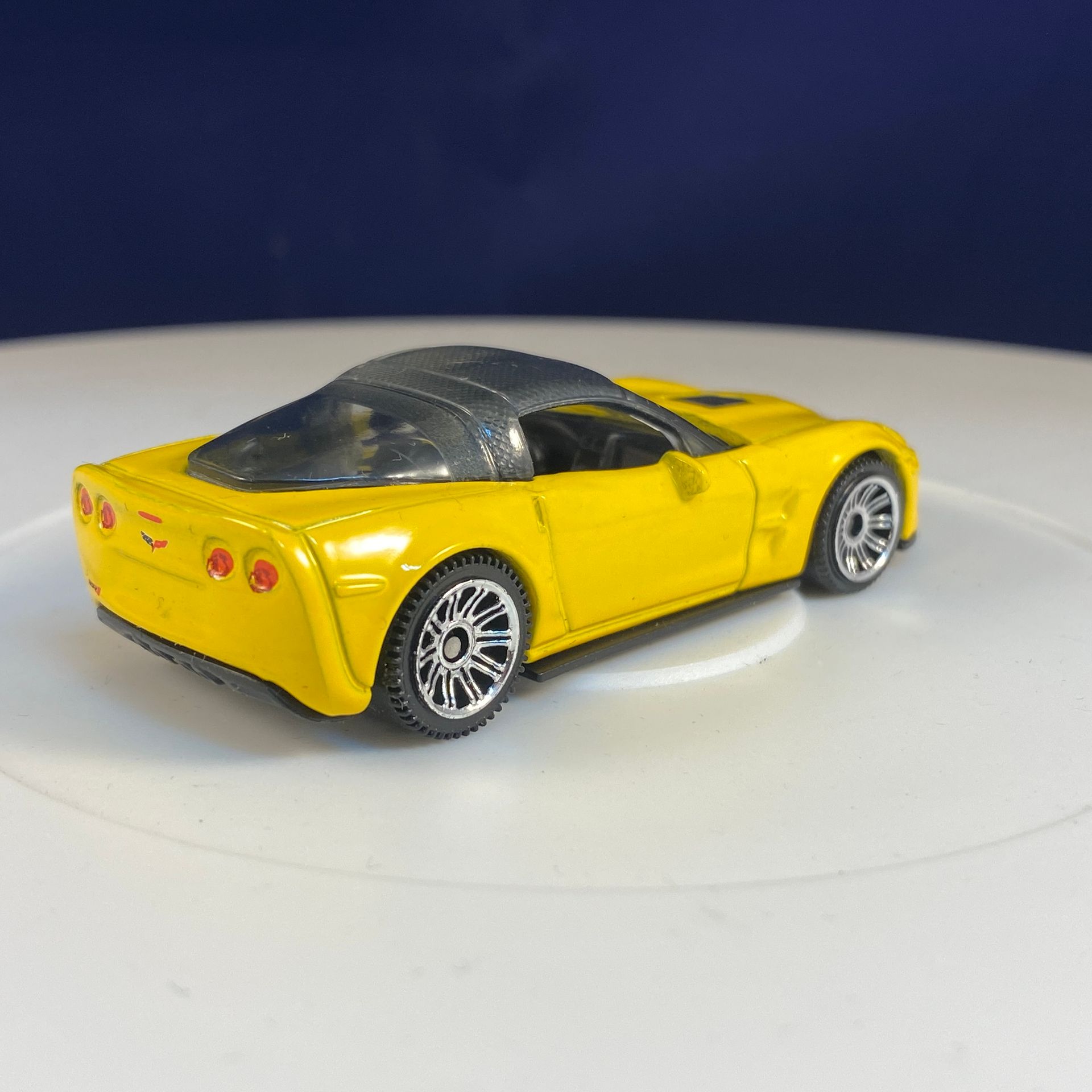 Matchbox Chevy Corvette ZR1 - 2008  (A14)