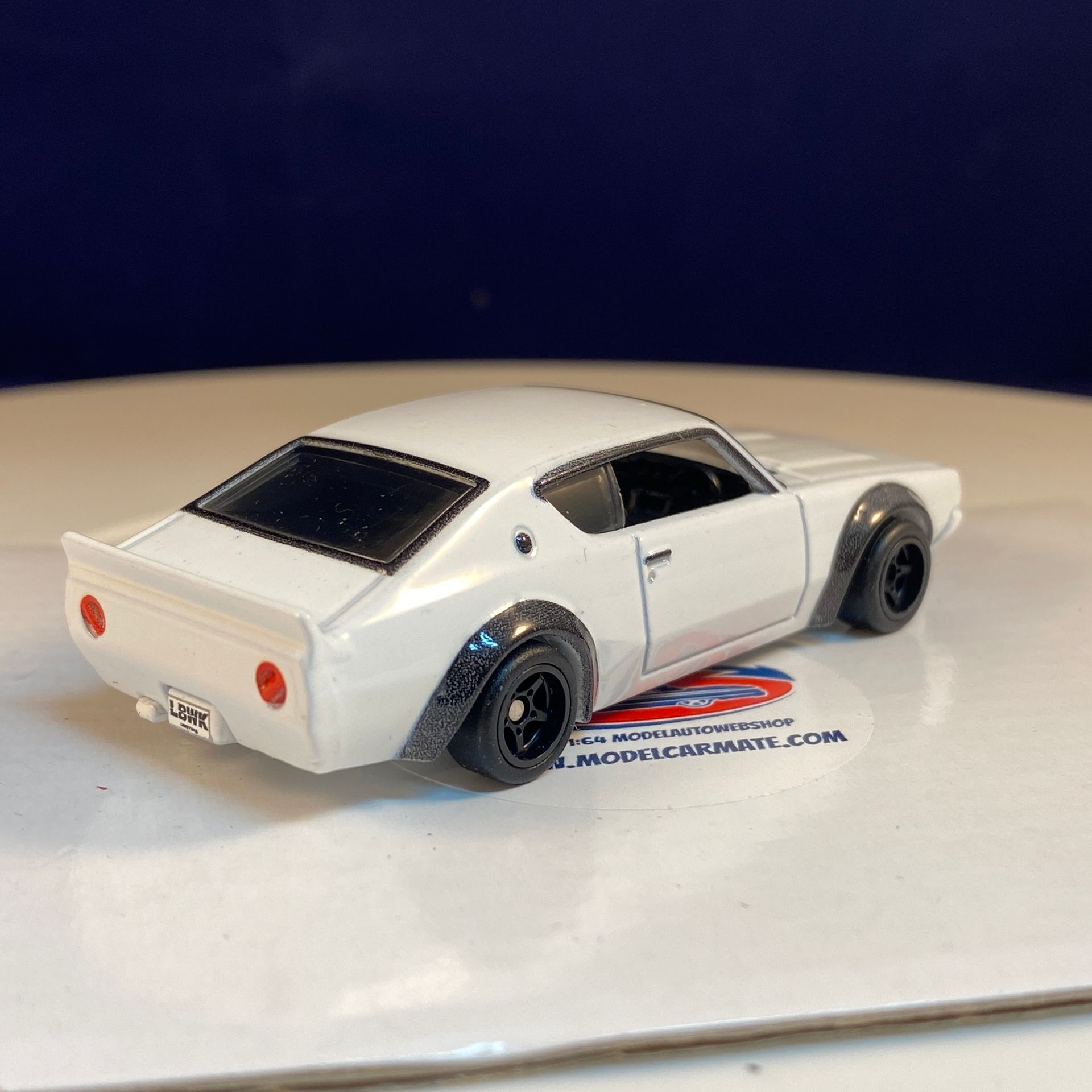 Hot Wheels Premium - Nissan Skyline 2000GT-R LBWK