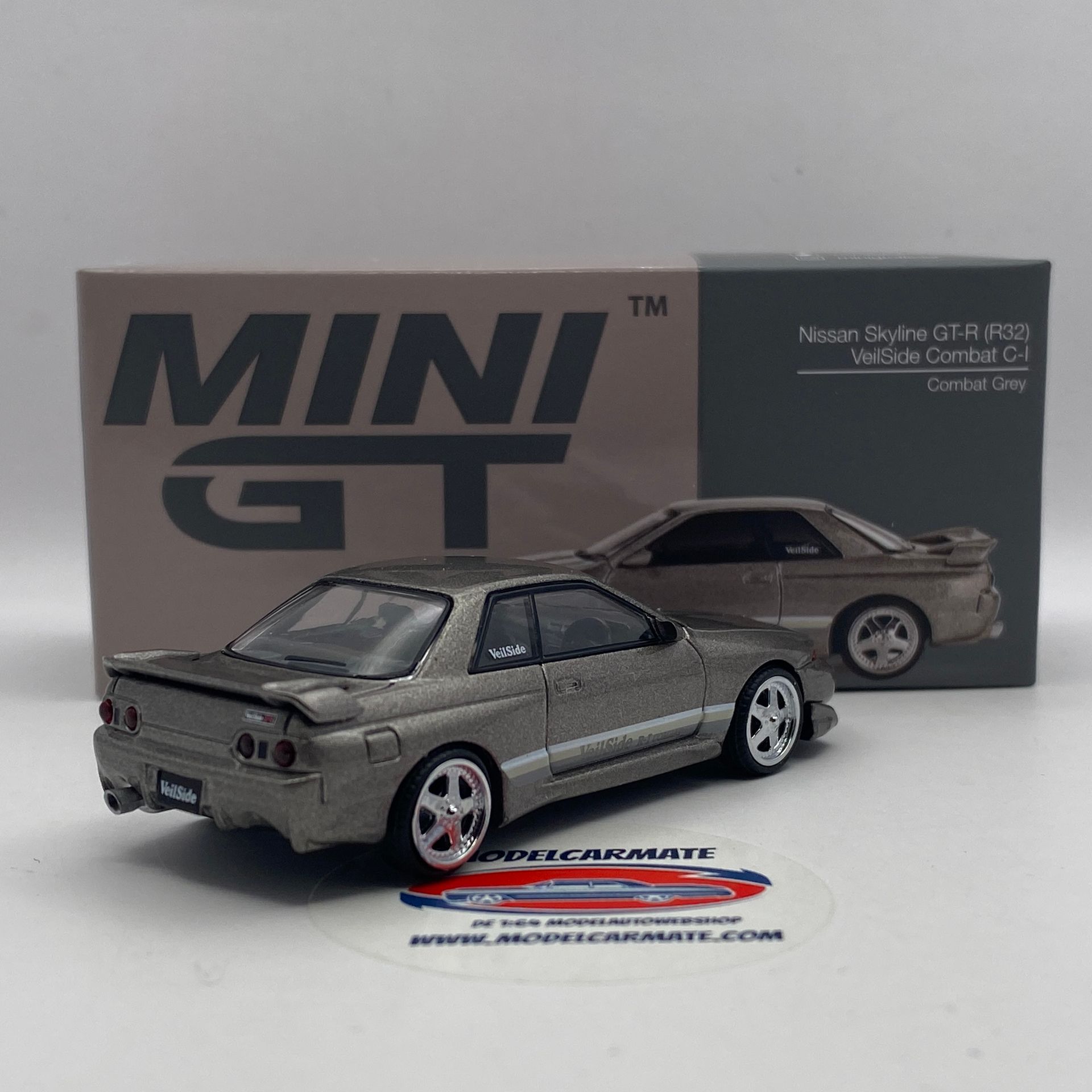 Mini GT Nissan Skyline GT-R (R32) VeilSide Combat C-I #971