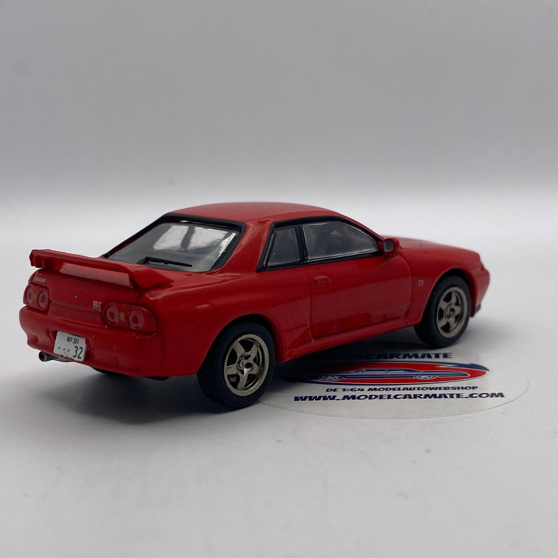 Tarmac Works Nissan Skyline GT-R (R32)