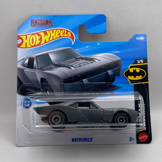 Batmobile Hot Wheels - Échelle 1/18 - Batman - Sous Blister - Neuf