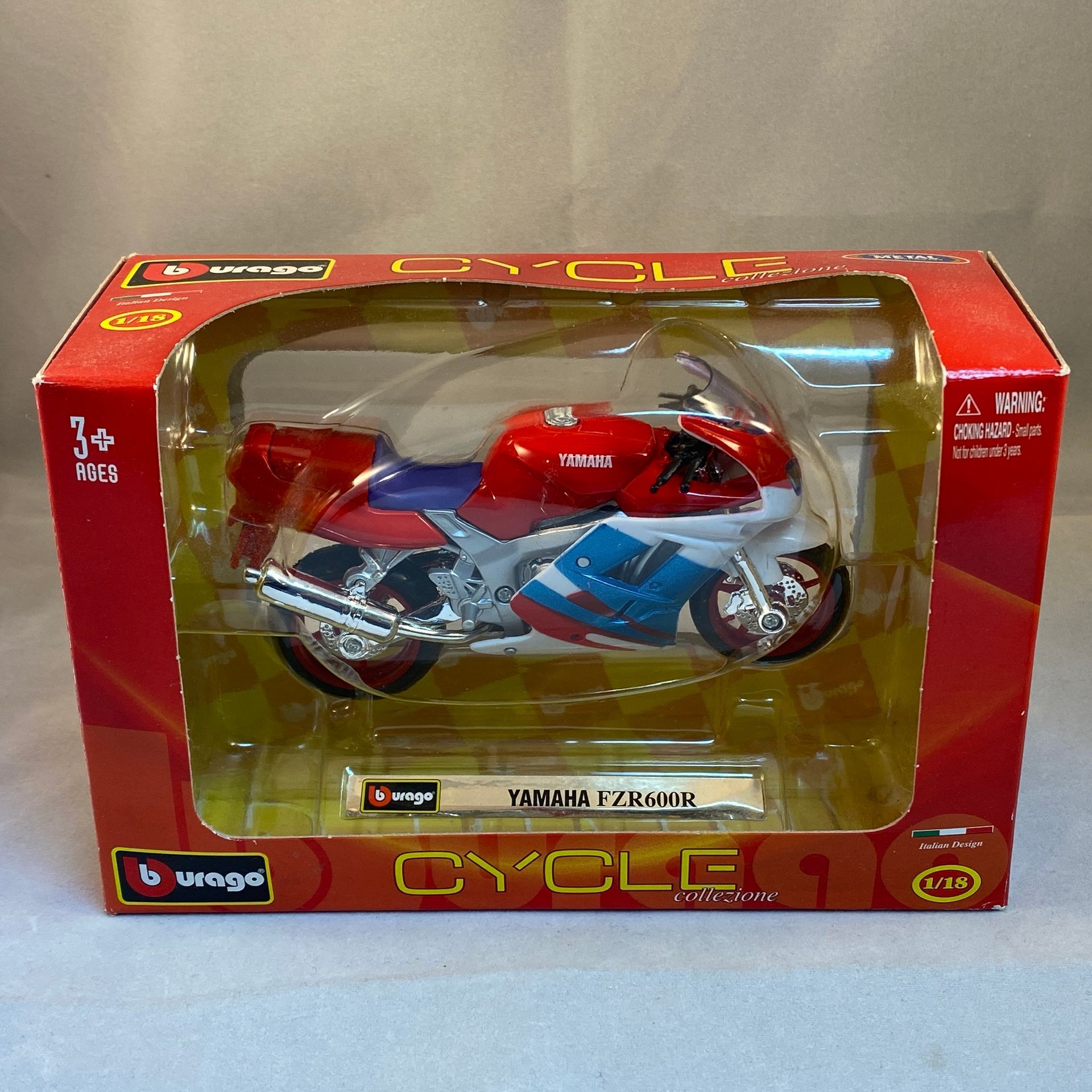 Bburago Yamaha FZR600R - 1:18