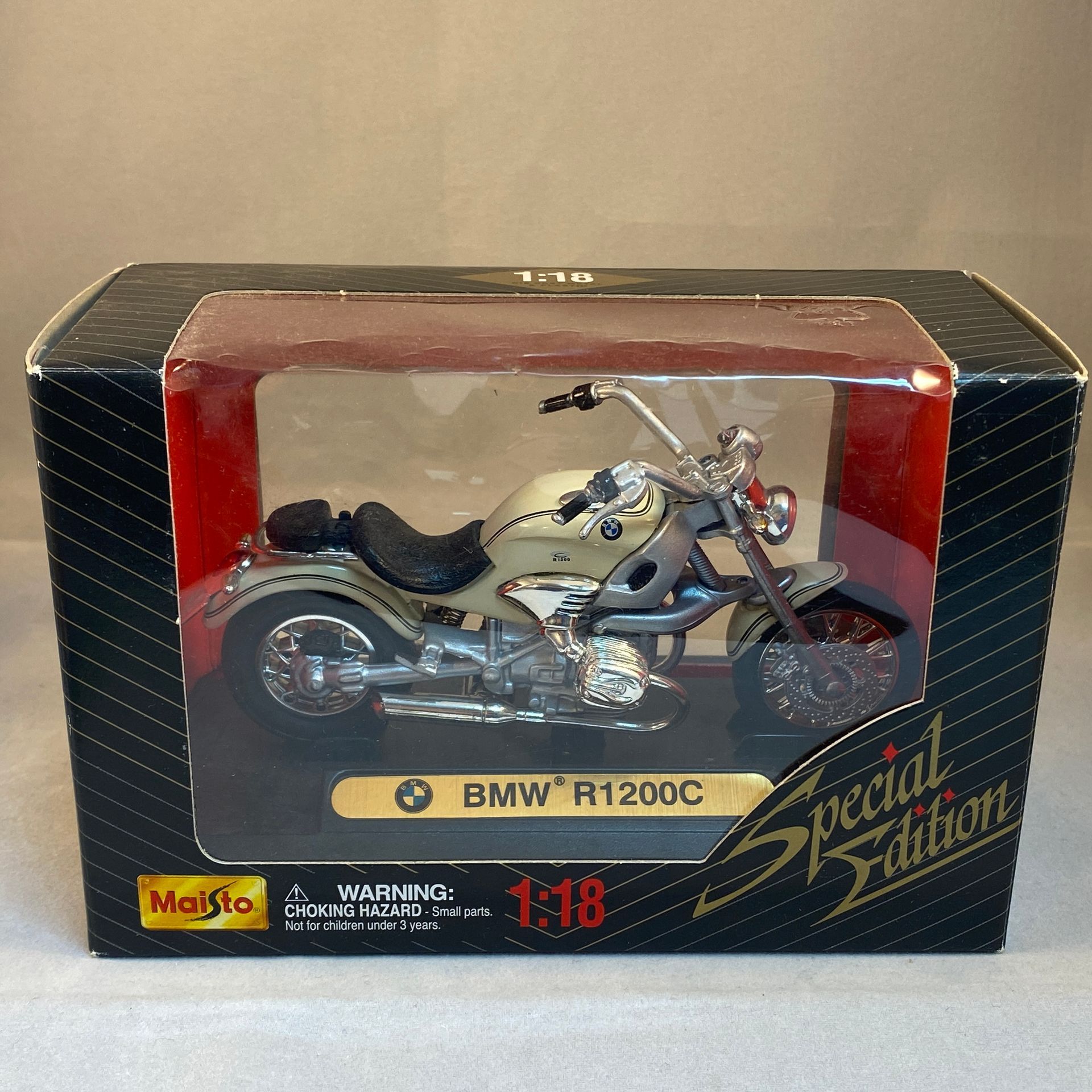 Maisto BMW R1200C - 1:18