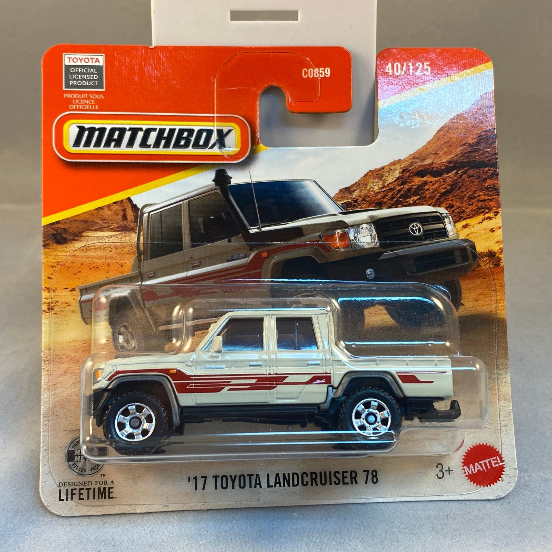 Matchbox '17 Toyota Landcruiser 78 (A26)