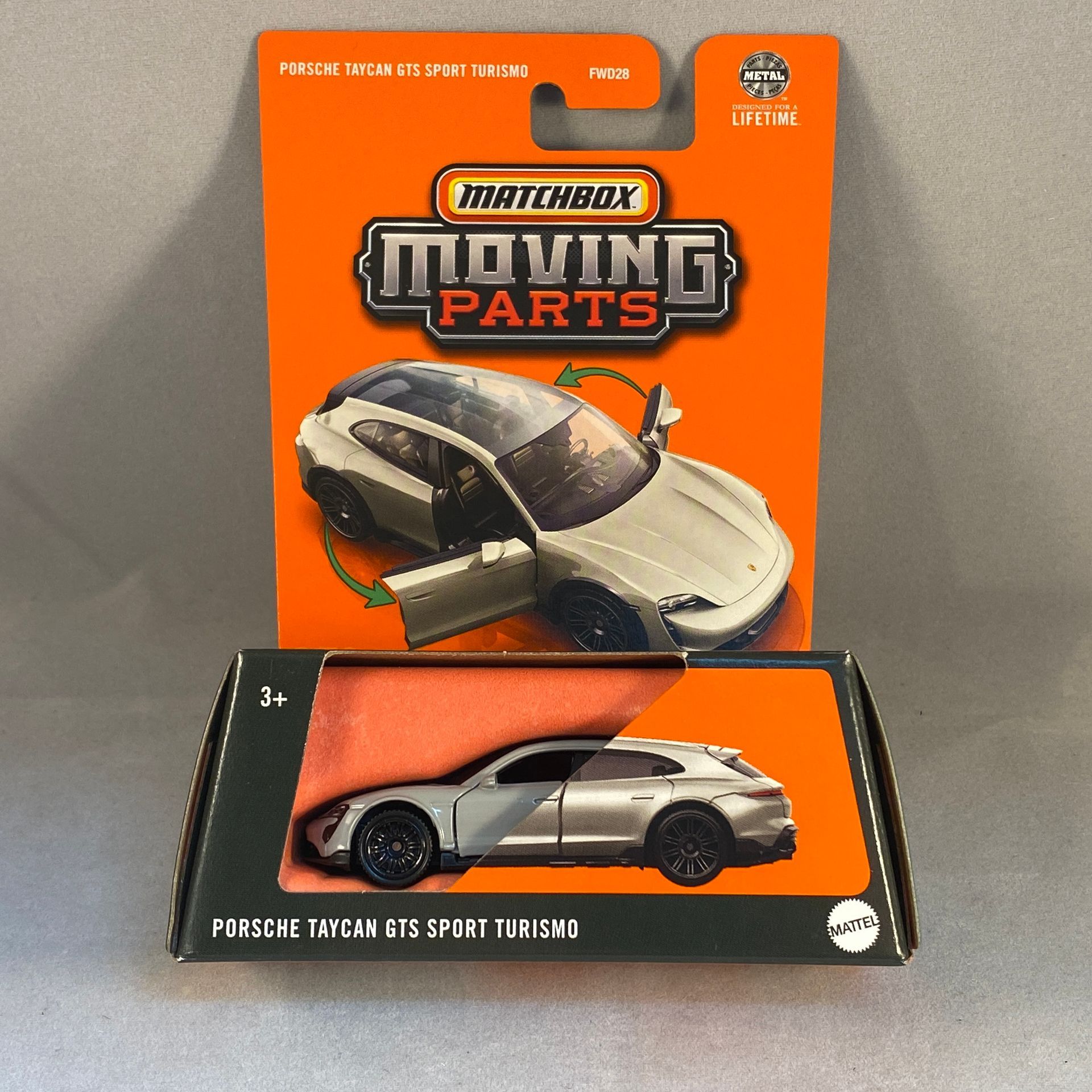 Matchbox Moving Parts - Posrche Taycan GTS Sport Turismo