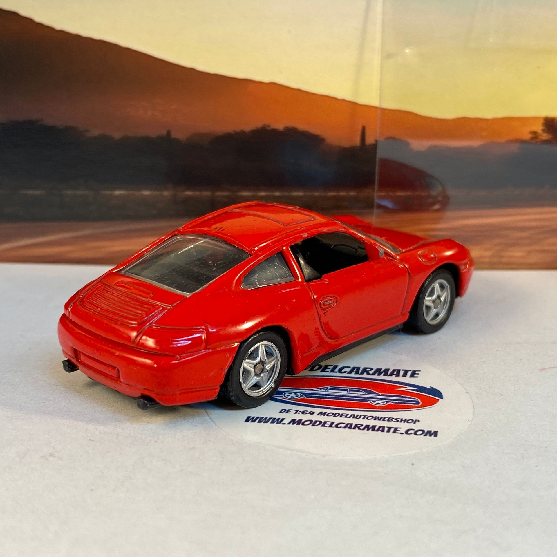 Welly Porsche 911 Carrera (996)