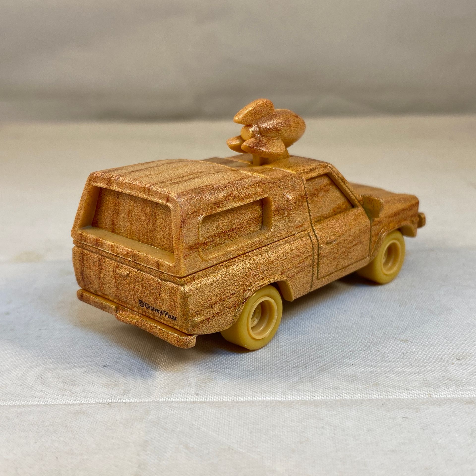 Hot Wheels Premium Disney - Pizza Planet Truck