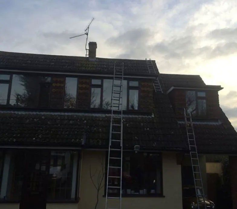 Roof before being cleaned