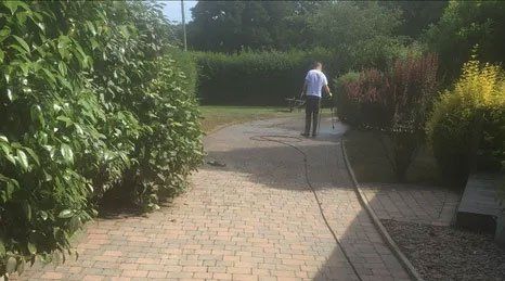 Cleaning a path with a jet cleaner