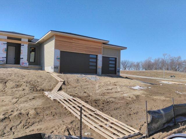 Two Garage Door | Omaha, NE | Aksarben Garage Door Services