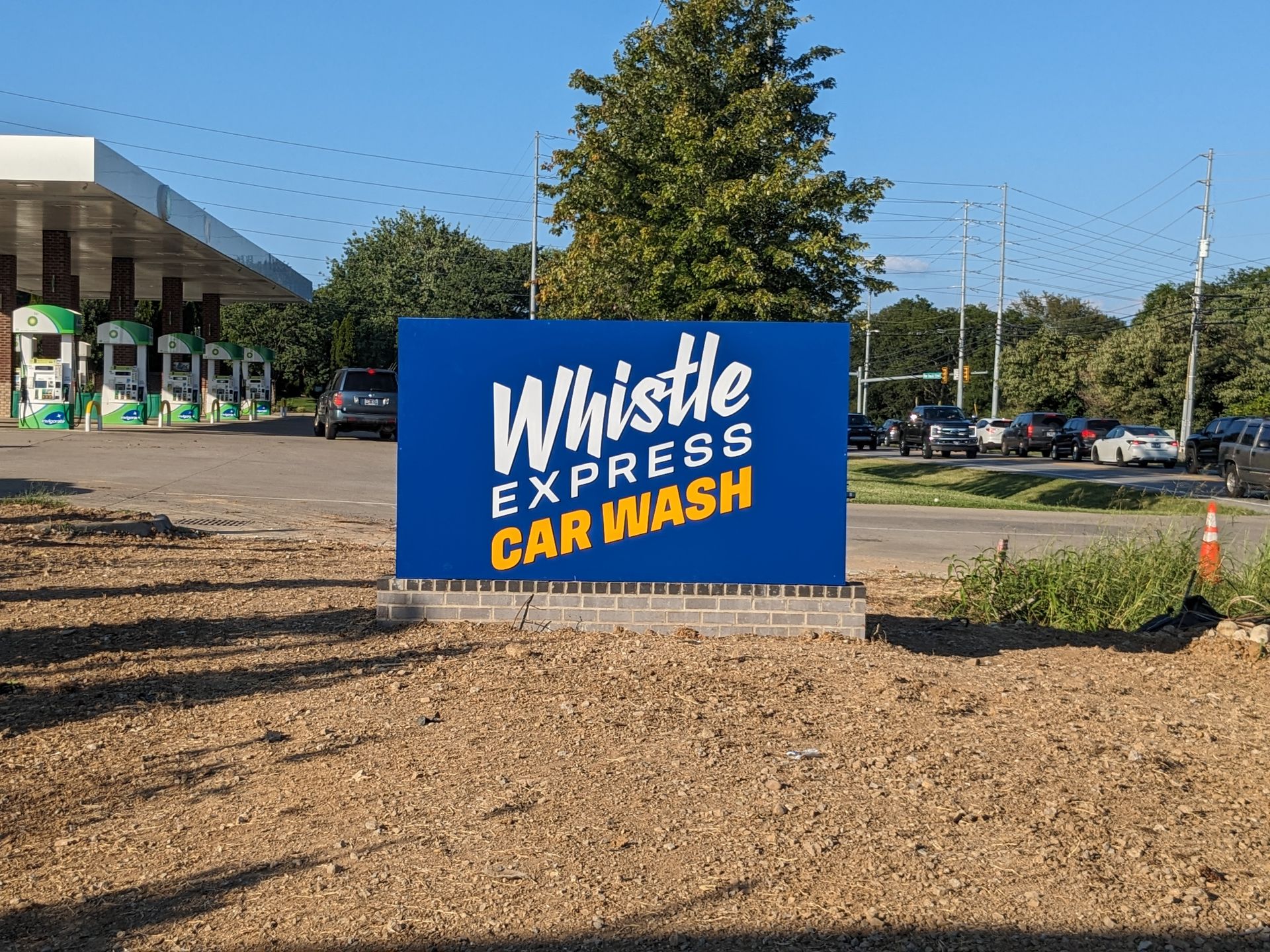 Monument Signs - Business Center Signs - Features and Benefits of Our Monument Signs - Lee Neon Sign Company 