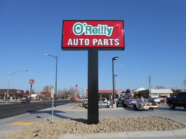 Monument Signs - Business Center Signs - Features and Benefits of Our Monument Signs - Lee Neon Sign Company 