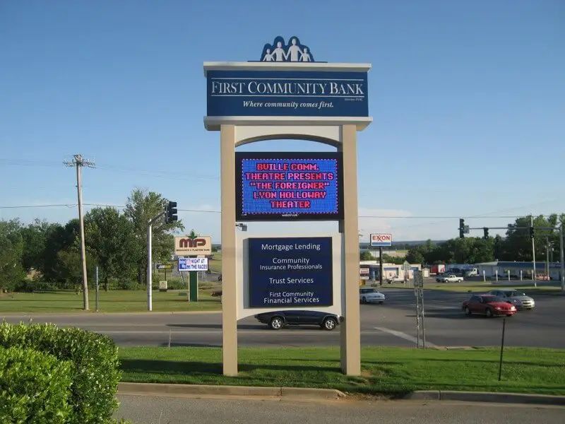 Monument Signs - Business Center Signs - Features and Benefits of Our Monument Signs - Lee Neon Sign Company 