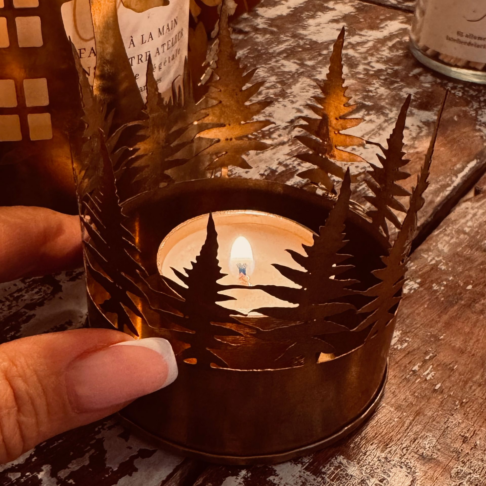 Lanterne enchantée en pur laiton