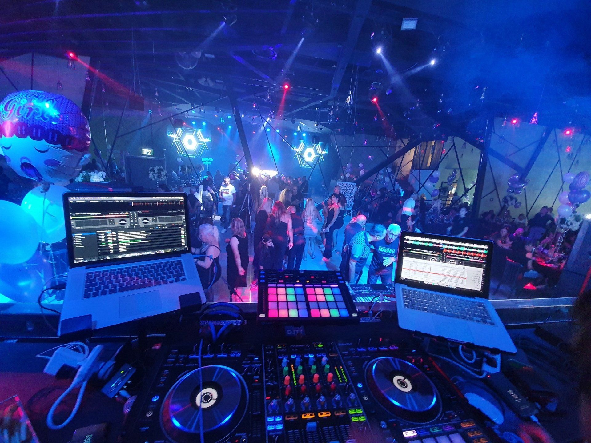 dj's , shlomi , shlomi rahamim , sr , dj , rahamim , event , אירוע , חתונה , בת מצווה , בר מצווה ברית, בריתה , מסיבות , דיגי, דיגיי, דיג'יי,מסיבה אירועים