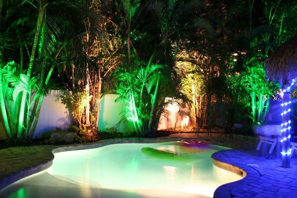 Local Outdoor Light Service Bradenton, FL Tropical Solutions 123