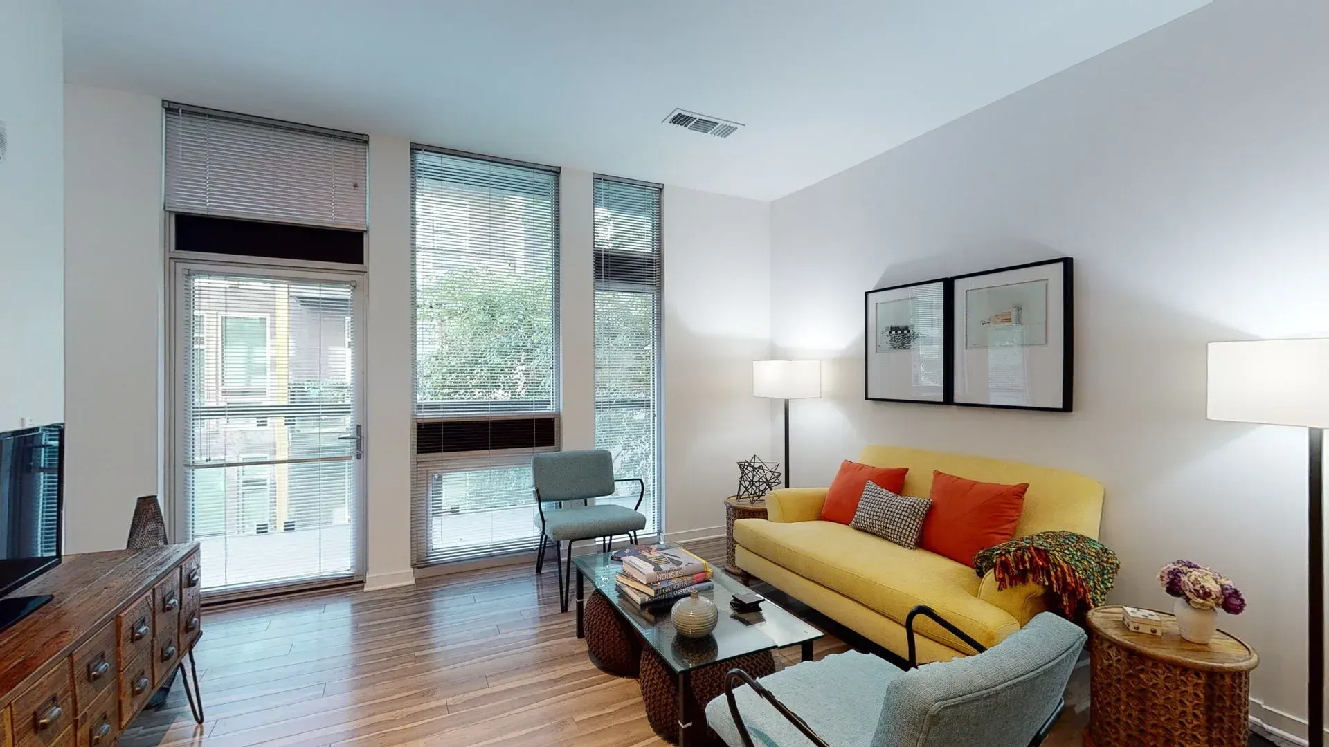 Living room at The Trend at 51 Apartment Homes in Phoenix, AZ.