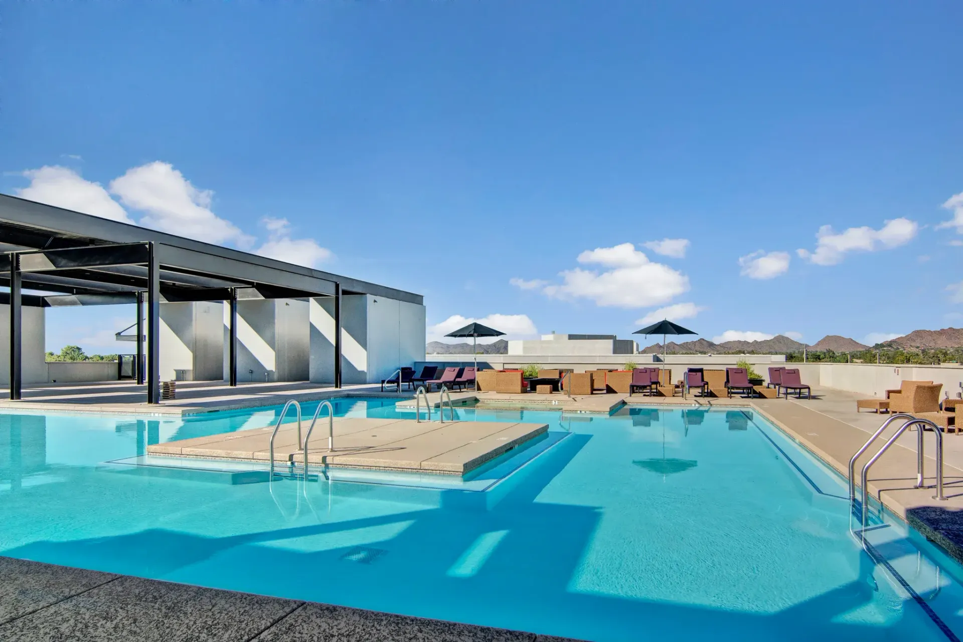 Swimming pool at The Trend at 51 Apartment Homes in Phoenix, AZ.