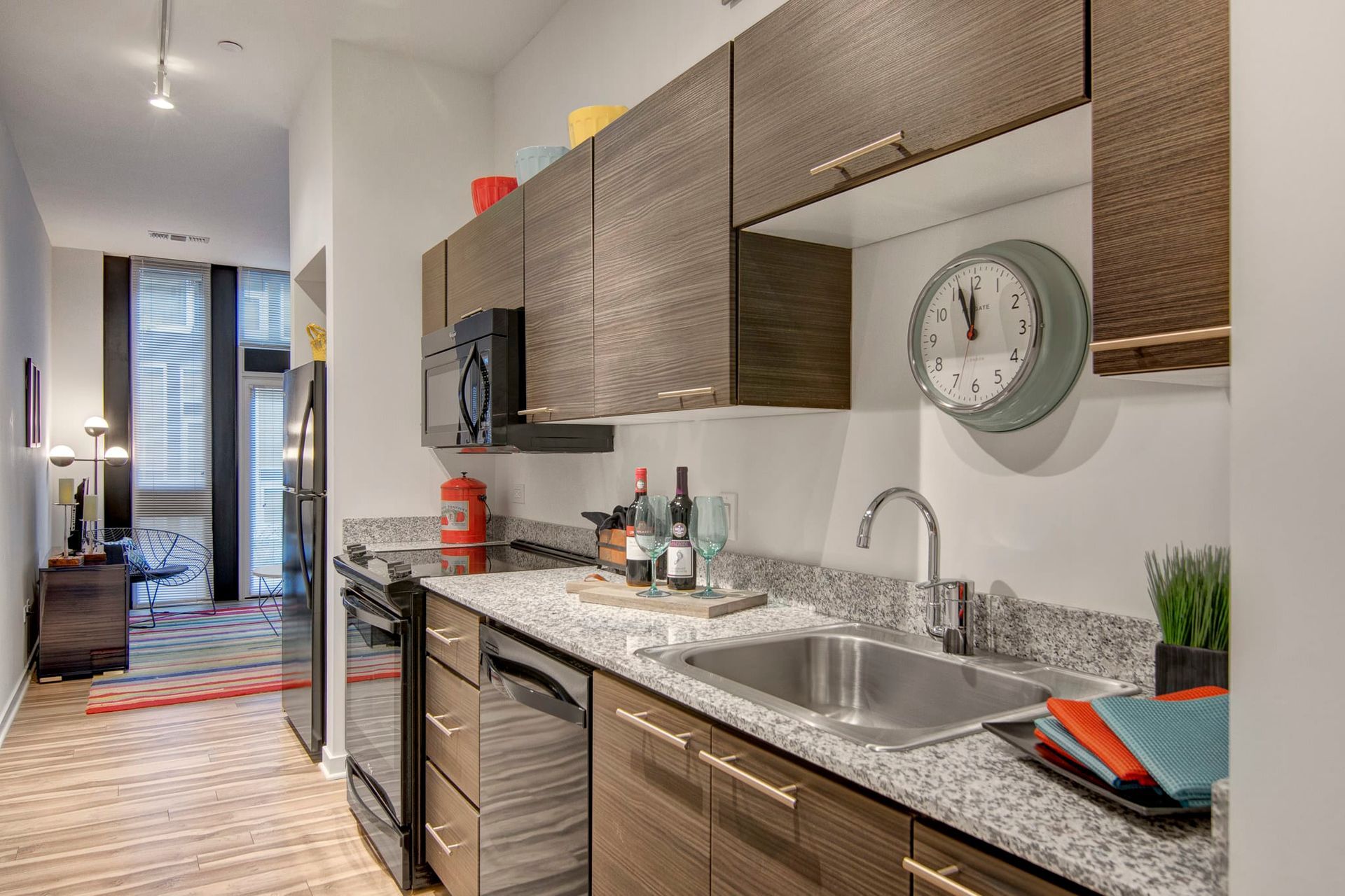 Kitchen at The Trend at 51 Apartment Homes in Phoenix, AZ.