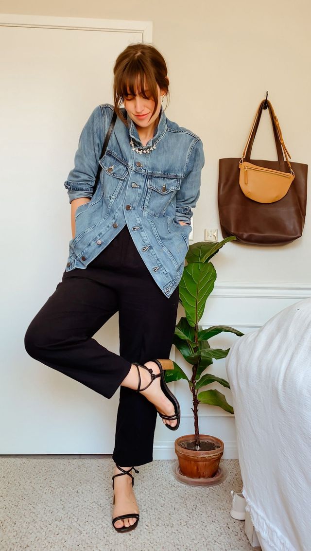 Half denim best sale jacket outfit