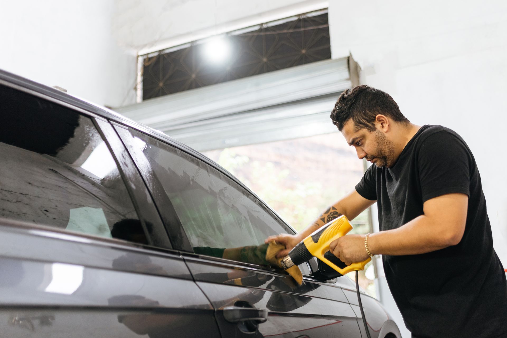 Man Repair Car Window — Blanchard, OK — Stoneking Auto Glass
