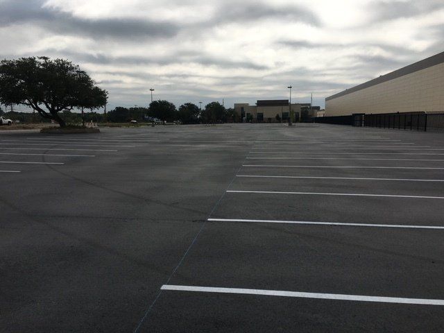 Industrial Paving— Good Asphalt Parking Lot in Fort Worth, TX