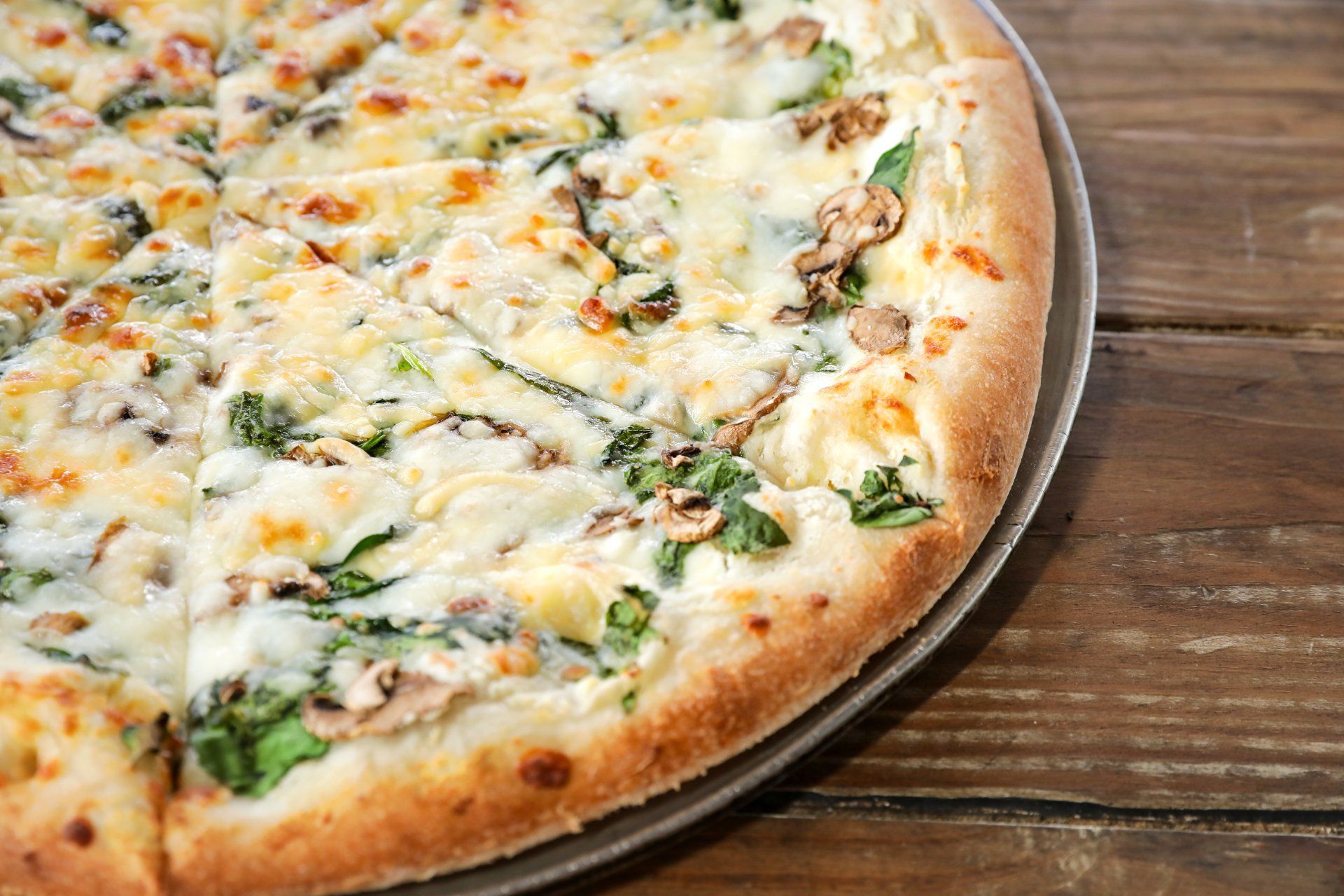 White cheese pizza — Macon, GA — Ingelside Village Pizza