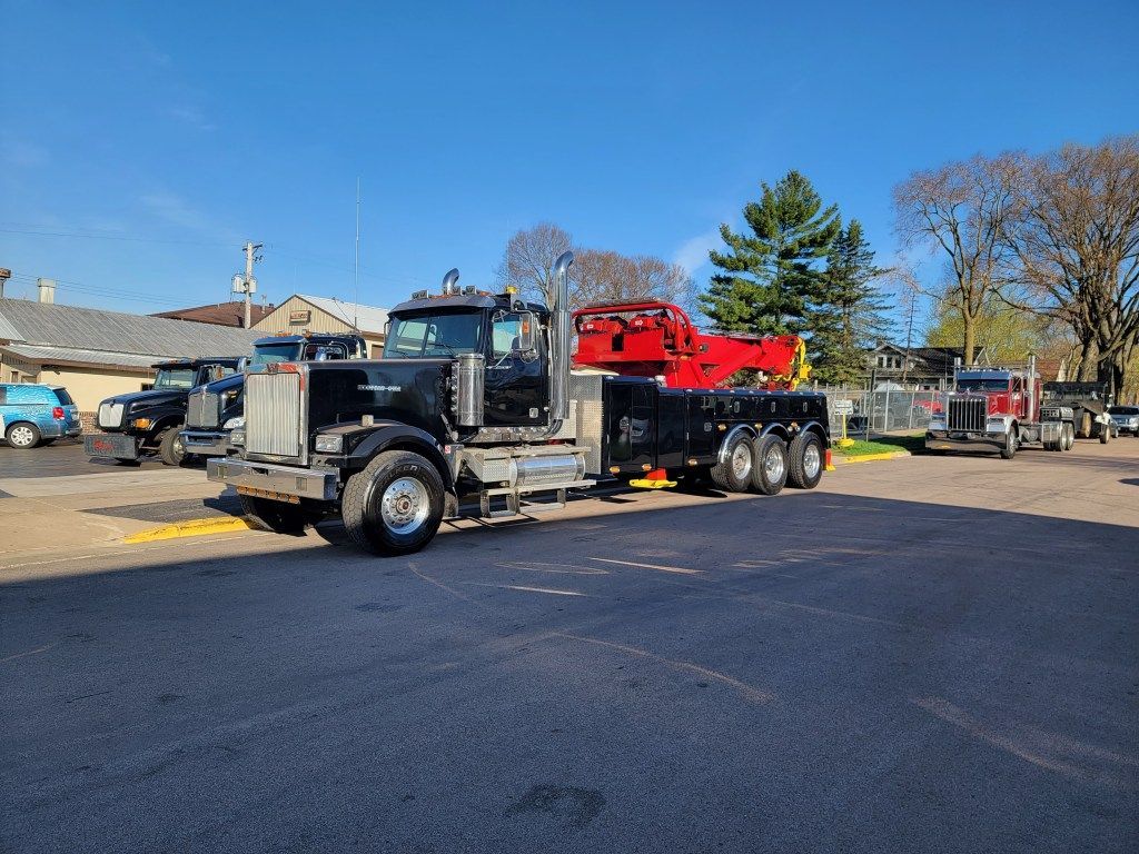 Tow Service | Del’s Service Center