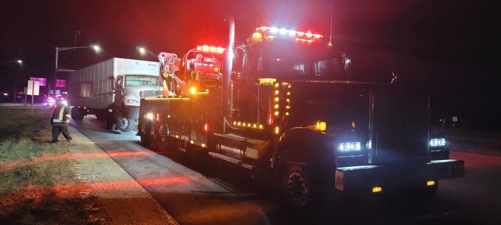 Tow Service | Del’s Service Center