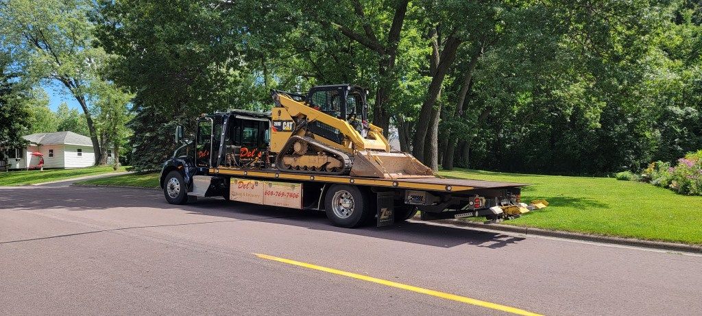 Tow Service | Del’s Service Center