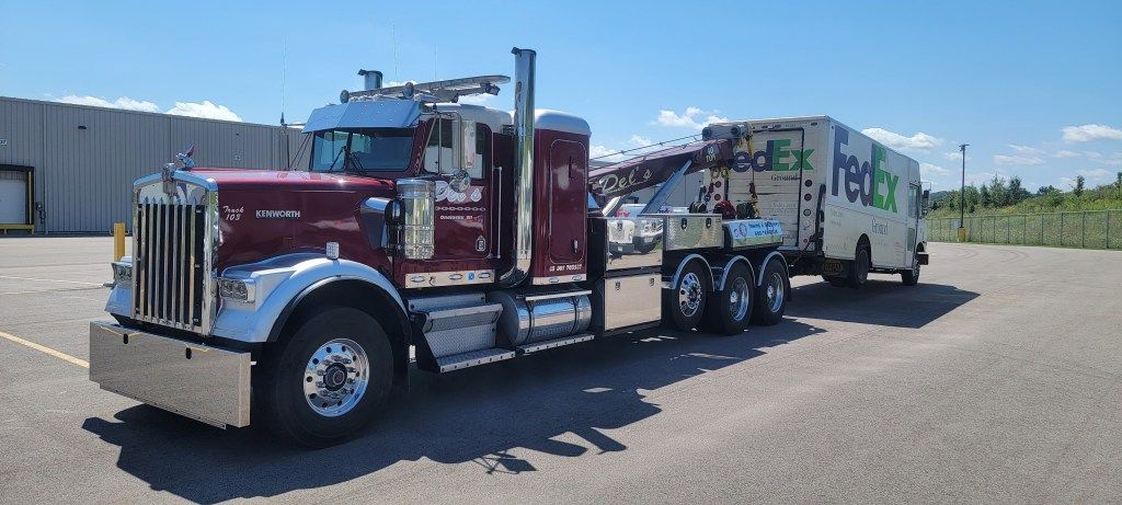 Tow Service | Del’s Service Center