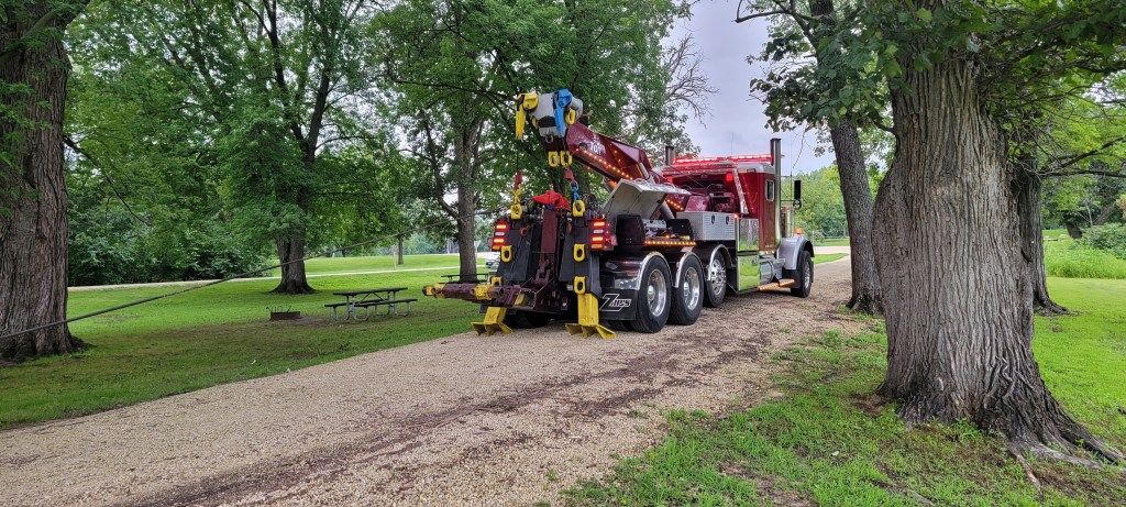 Tow Service | Del’s Service Center