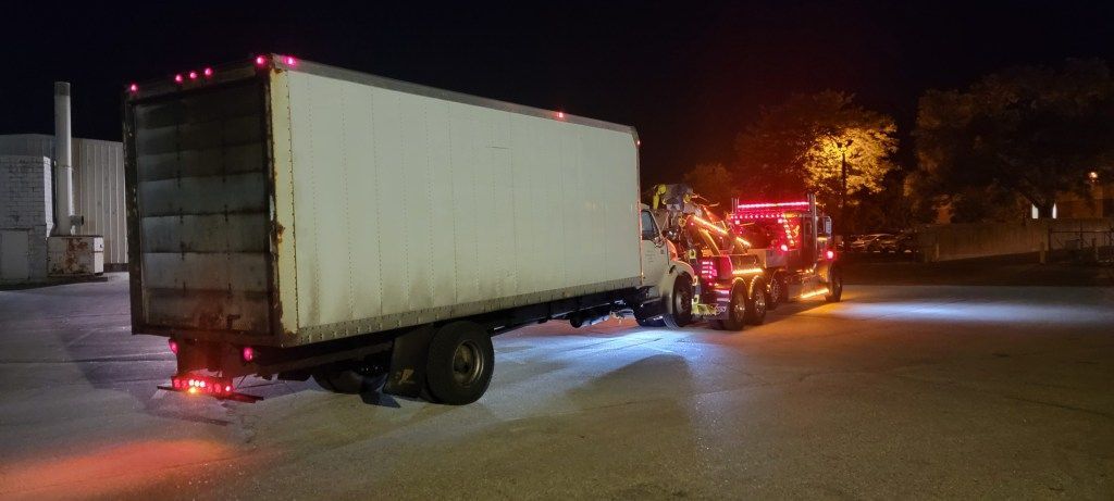 Tow Service | Del’s Service Center